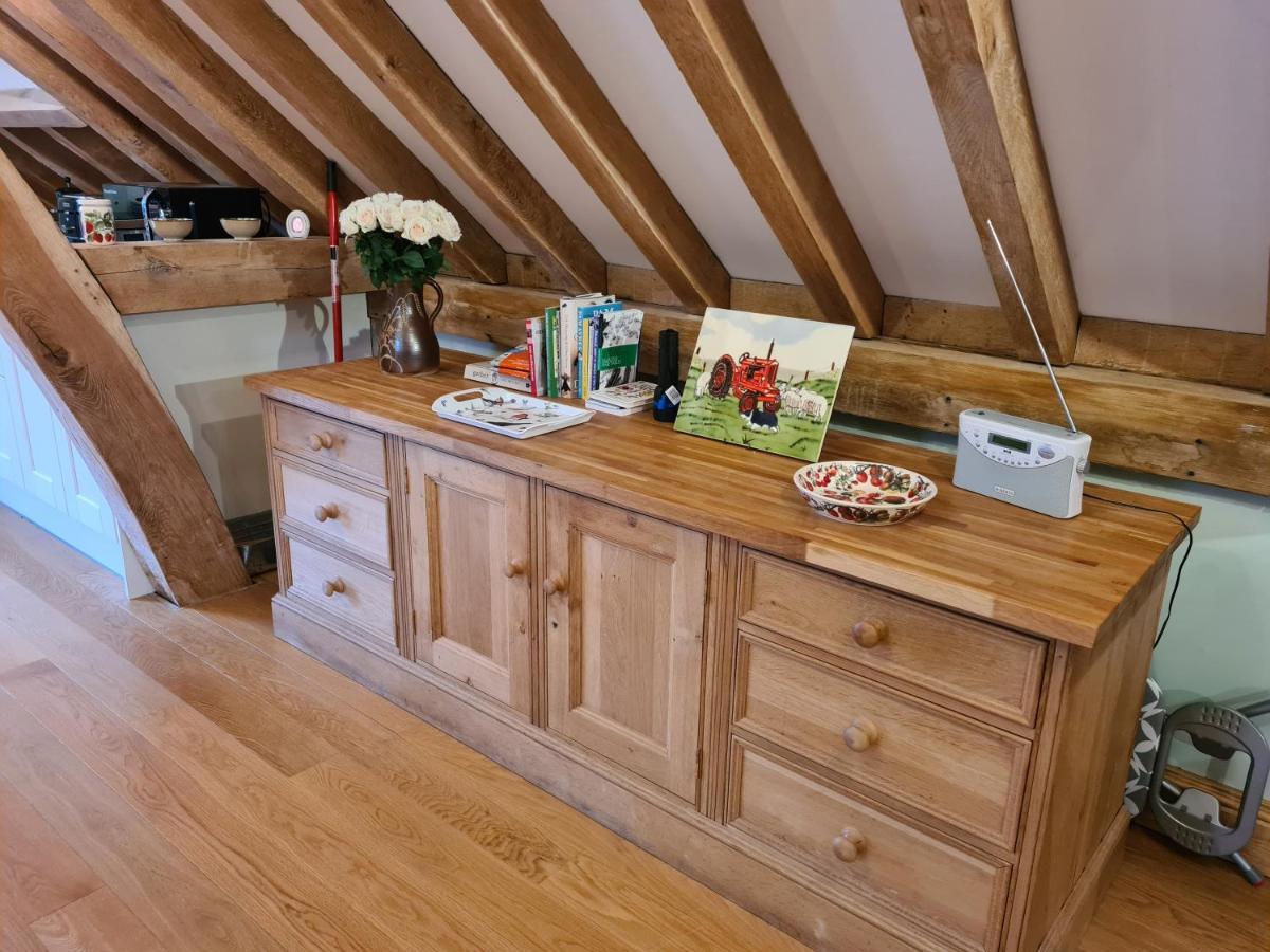 شقة Renovated Loft On Working Farm Mayfield  المظهر الخارجي الصورة