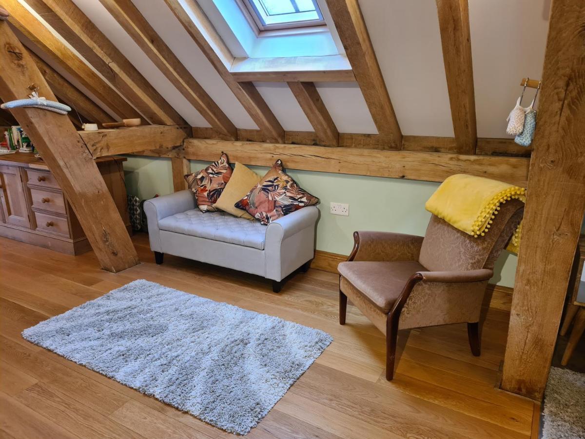 شقة Renovated Loft On Working Farm Mayfield  المظهر الخارجي الصورة